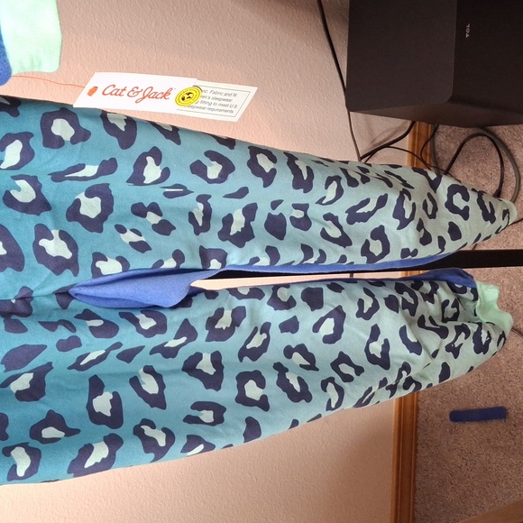 NWT Cat & Jack Girls Onsesie Pajama size M (7/8) - Picture 5 of 9